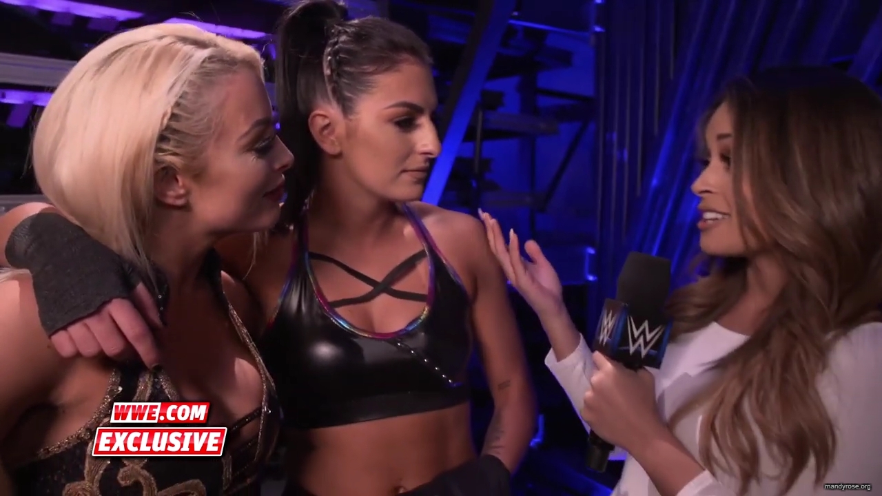 Did_Rose__Deville_give_an_Elimination_Chamber_preview_SmackDown_Exclusive_Feb__5_2019_mp40053.jpg