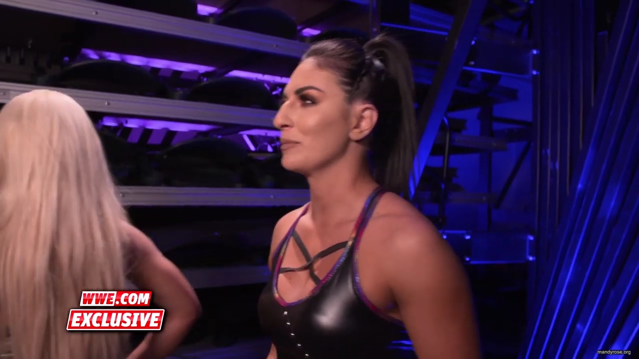Did_Rose__Deville_give_an_Elimination_Chamber_preview_SmackDown_Exclusive_Feb__5_2019_mp40059.jpg