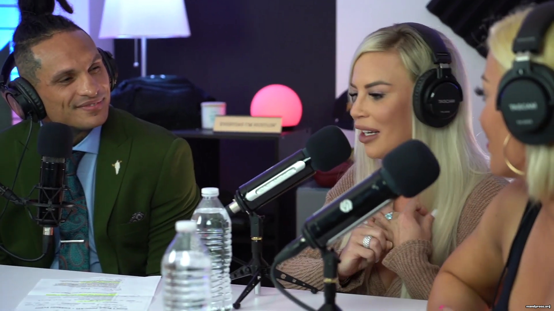 Dont_Blink_Podcast_Episode_8_W__Dana_Brooke___Mandy_Rose_mp40314.jpg