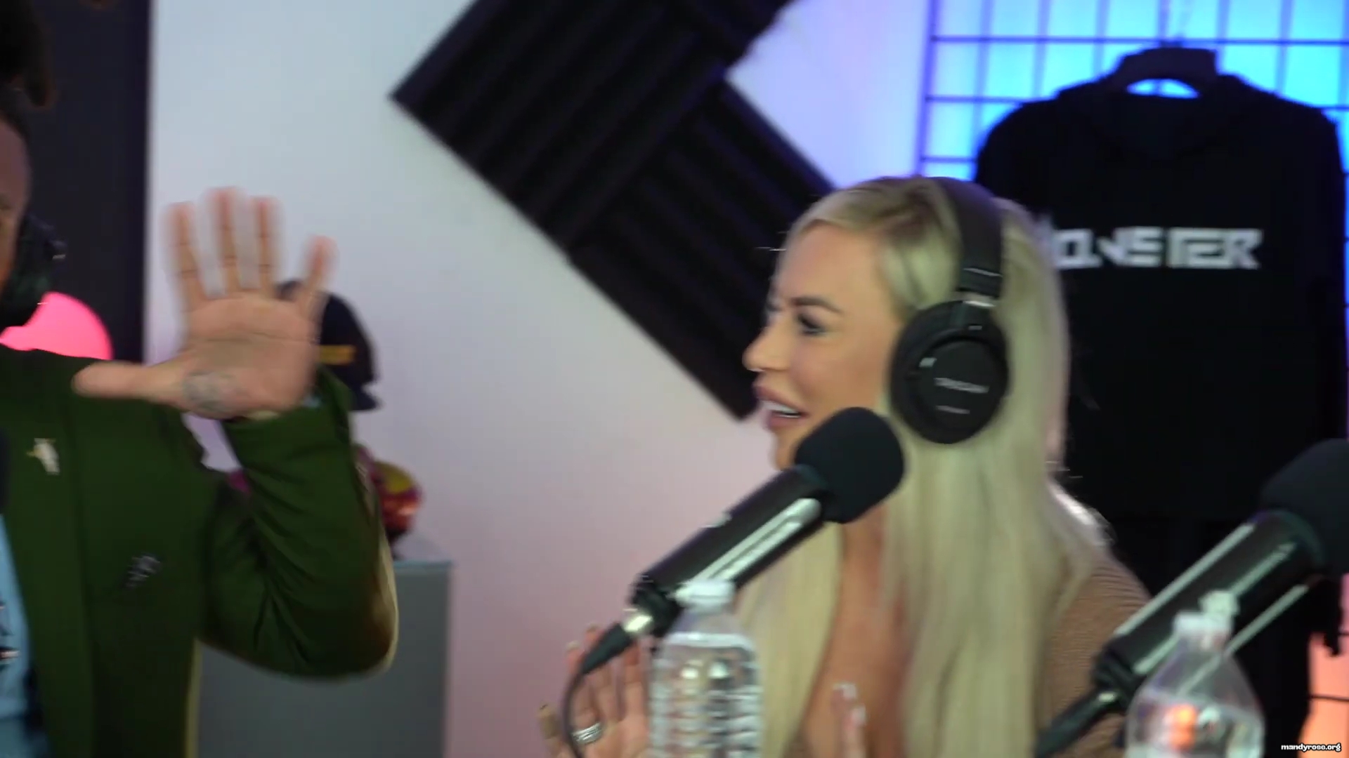 Dont_Blink_Podcast_Episode_8_W__Dana_Brooke___Mandy_Rose_mp40758.jpg