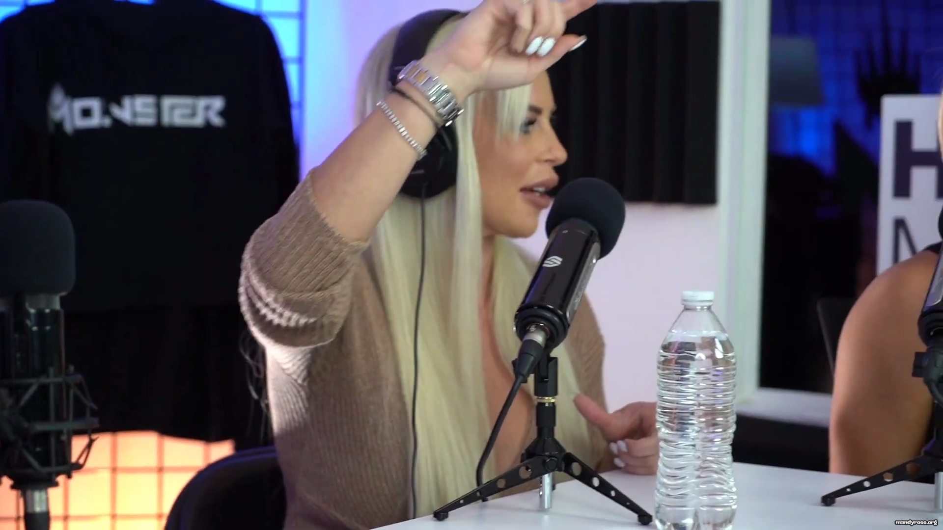 Dont_Blink_Podcast_Episode_8_W__Dana_Brooke___Mandy_Rose_mp40793.jpg