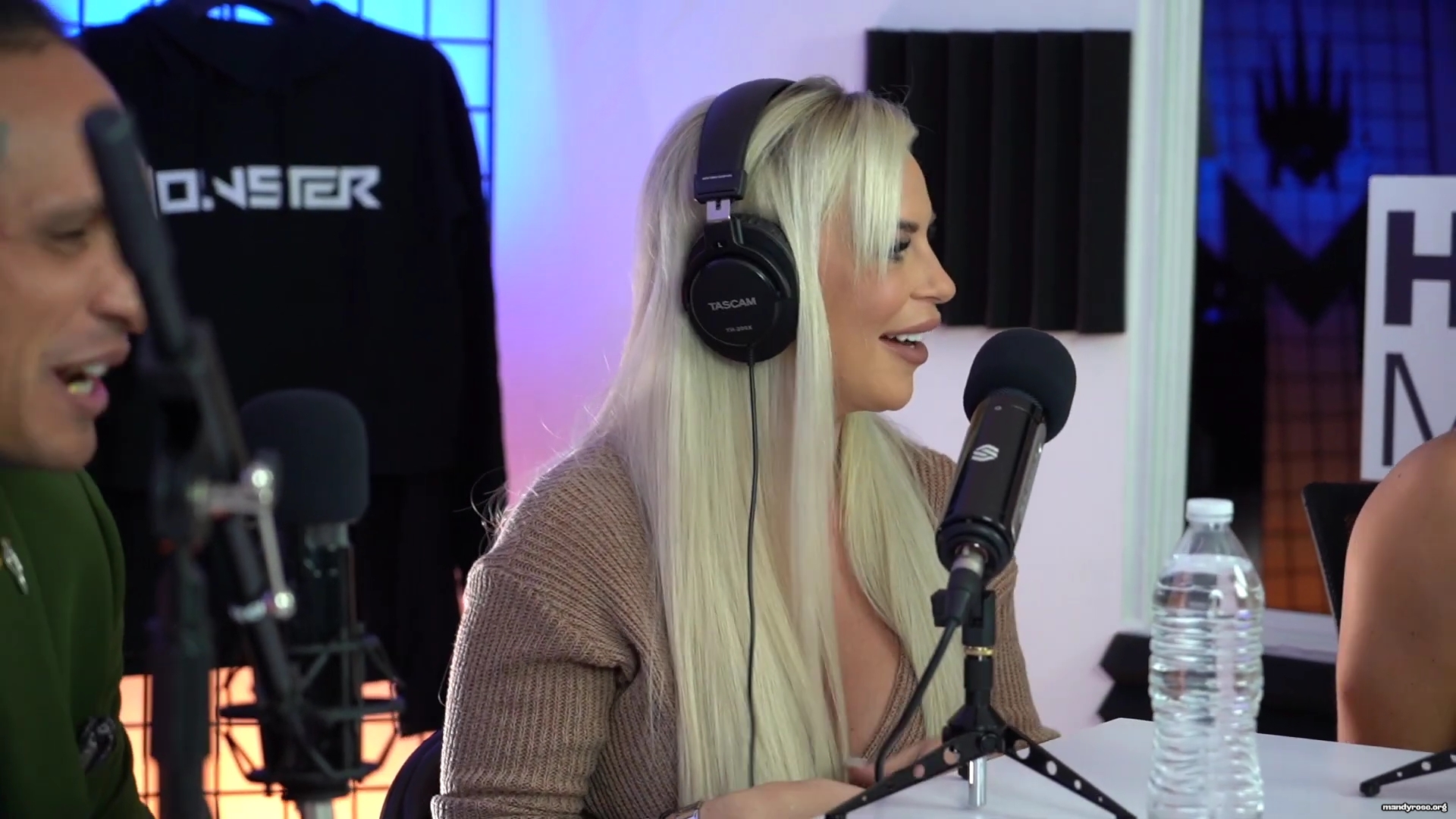 Dont_Blink_Podcast_Episode_8_W__Dana_Brooke___Mandy_Rose_mp40802.jpg