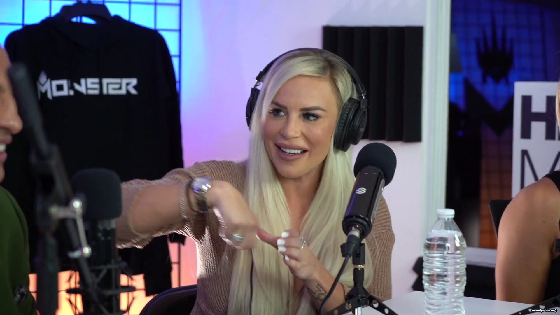Dont_Blink_Podcast_Episode_8_W__Dana_Brooke___Mandy_Rose_mp40803.jpg