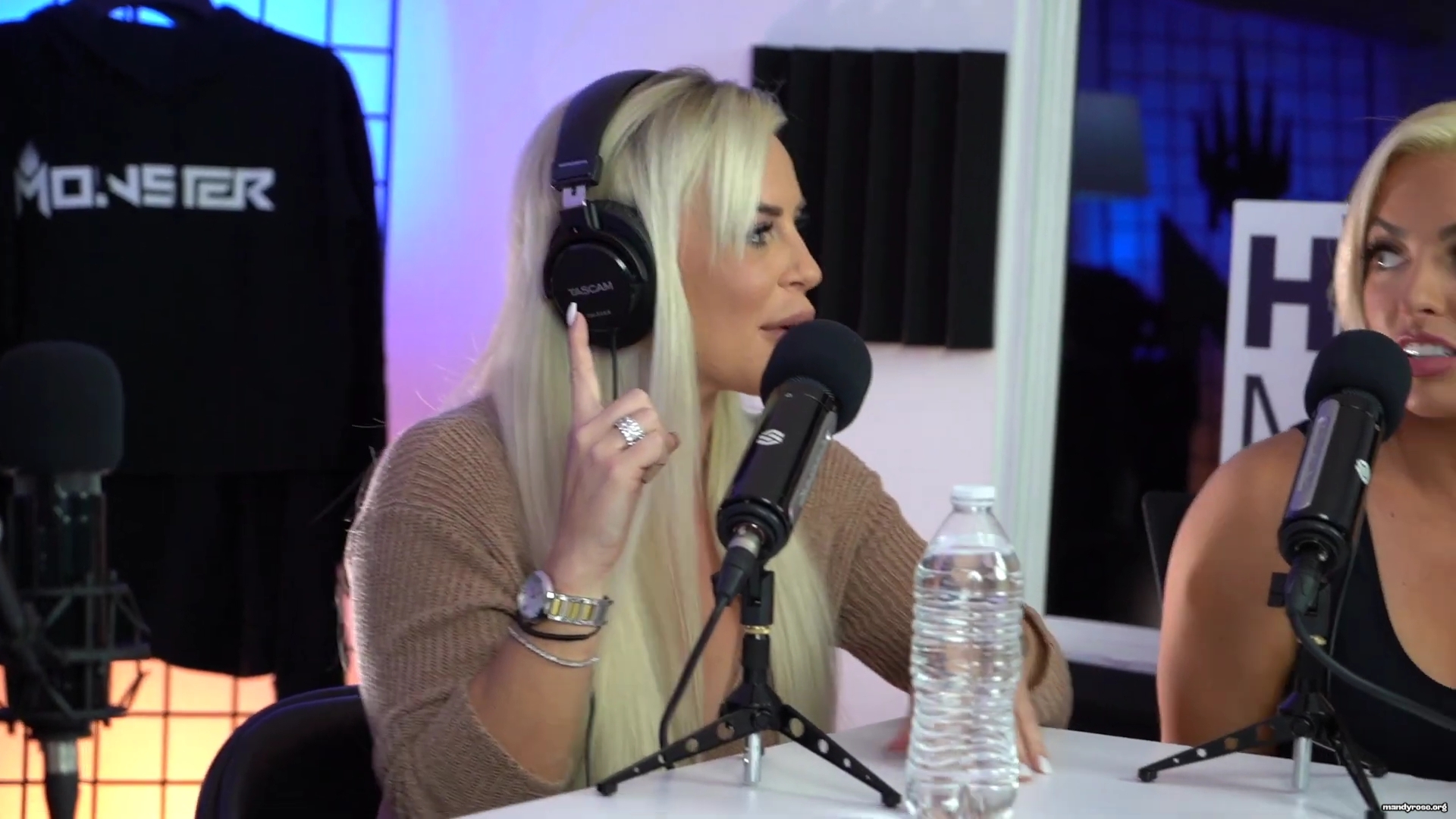 Dont_Blink_Podcast_Episode_8_W__Dana_Brooke___Mandy_Rose_mp41152.jpg
