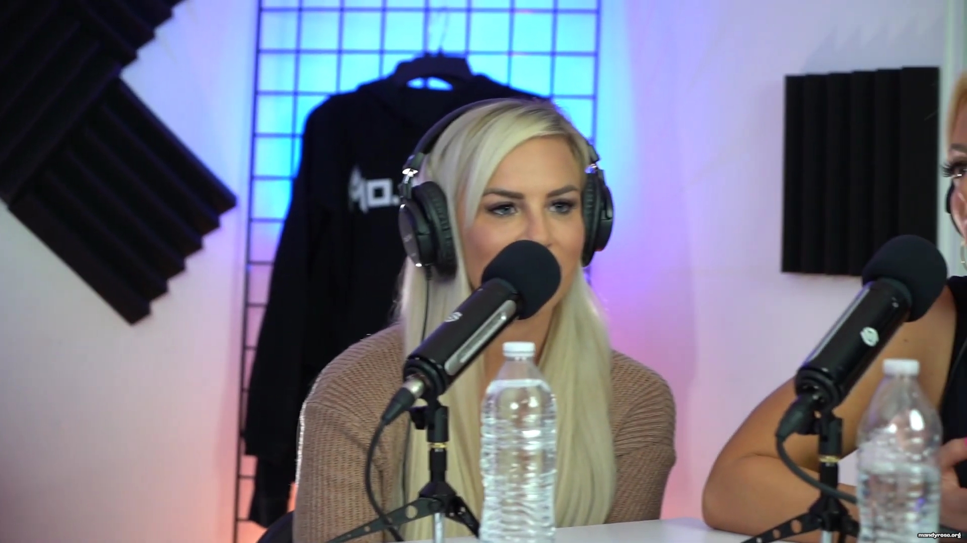 Dont_Blink_Podcast_Episode_8_W__Dana_Brooke___Mandy_Rose_mp41397.jpg