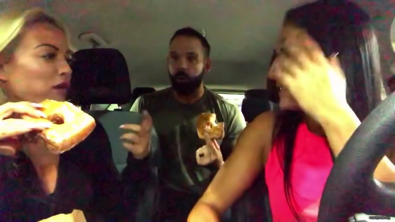 Episode_10_of_DAMANDYZ_DONUTZ_mp40061.jpg