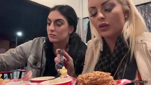 FRIED_CHICKEN_2121_Mandy_Rose_Sonya_Deville_WWE_mp41310.jpg