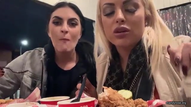 FRIED_CHICKEN_2121_Mandy_Rose_Sonya_Deville_WWE_mp41389.jpg