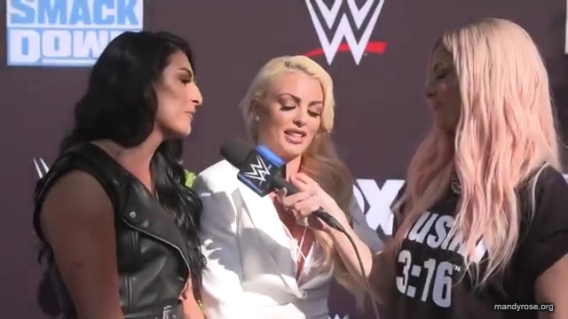 Fire__Desire_get_set_for_SmackDown_premiere_SmackDown_Exclusive_Oct__4_2019_mp40001.jpg