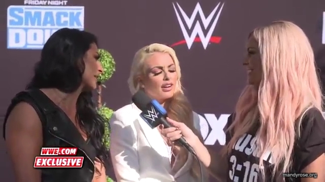 Fire__Desire_get_set_for_SmackDown_premiere_SmackDown_Exclusive_Oct__4_2019_mp40018.jpg