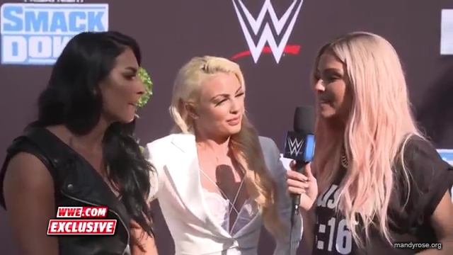 Fire__Desire_get_set_for_SmackDown_premiere_SmackDown_Exclusive_Oct__4_2019_mp40025.jpg