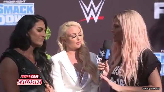 Fire__Desire_get_set_for_SmackDown_premiere_SmackDown_Exclusive_Oct__4_2019_mp40027.jpg