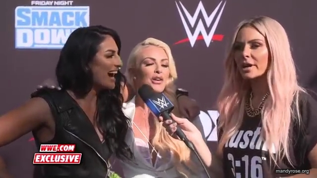 Fire__Desire_get_set_for_SmackDown_premiere_SmackDown_Exclusive_Oct__4_2019_mp40048.jpg