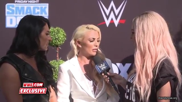 Fire__Desire_get_set_for_SmackDown_premiere_SmackDown_Exclusive_Oct__4_2019_mp40067.jpg