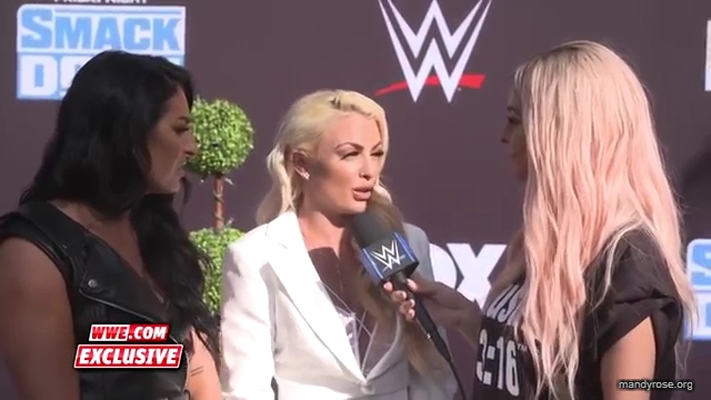 Fire__Desire_get_set_for_SmackDown_premiere_SmackDown_Exclusive_Oct__4_2019_mp40070.jpg