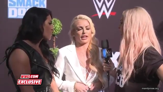 Fire__Desire_get_set_for_SmackDown_premiere_SmackDown_Exclusive_Oct__4_2019_mp40091.jpg