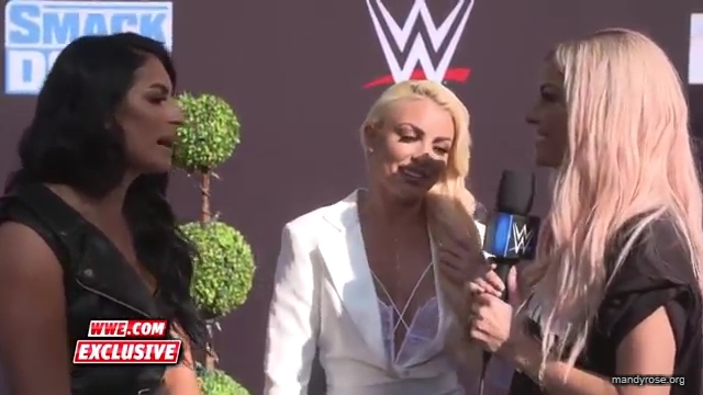 Fire__Desire_get_set_for_SmackDown_premiere_SmackDown_Exclusive_Oct__4_2019_mp40099.jpg