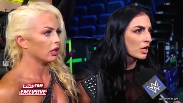 Fire___Desire_caught_off_guard_in_tonights_match_SmackDown_Exclusive2C_Nov__12C_2019_mp40013.jpg
