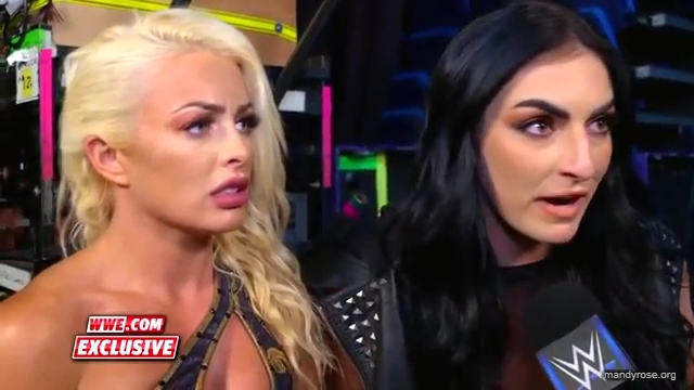 Fire___Desire_caught_off_guard_in_tonights_match_SmackDown_Exclusive2C_Nov__12C_2019_mp40015.jpg