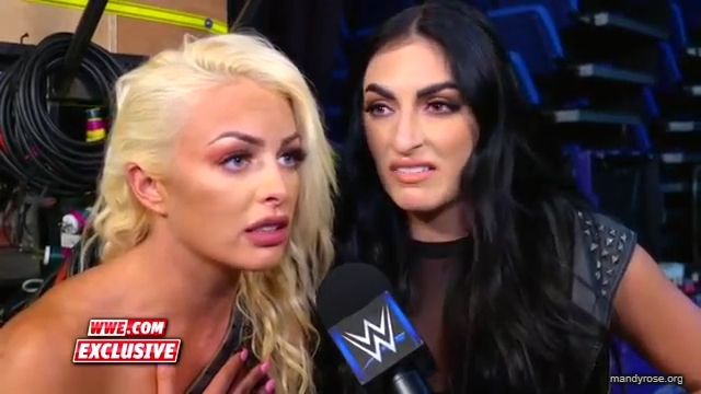 Fire___Desire_caught_off_guard_in_tonights_match_SmackDown_Exclusive2C_Nov__12C_2019_mp40029.jpg