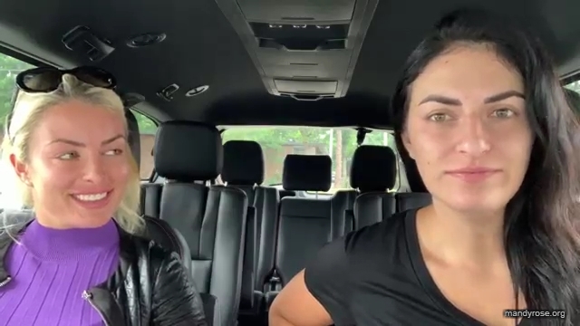 Gibsons_Donuts_in_Memphis_TN21_WWE_Sonya_Deville_Mandy_Rose_Damandyz_Donutz_mp40031.jpg