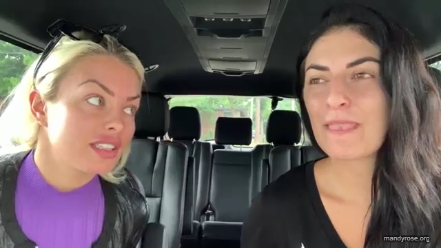 Gibsons_Donuts_in_Memphis_TN21_WWE_Sonya_Deville_Mandy_Rose_Damandyz_Donutz_mp40107.jpg