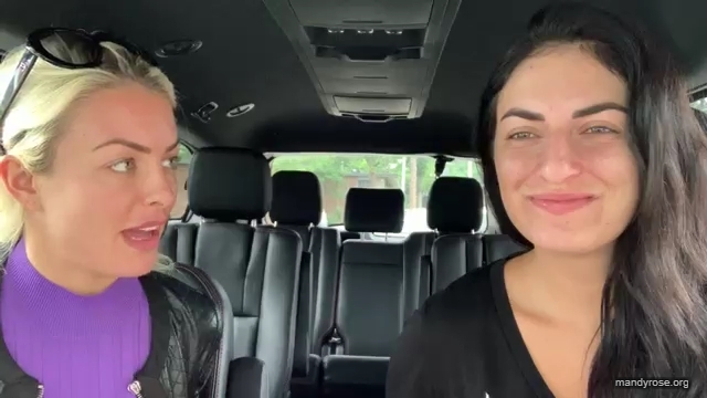 Gibsons_Donuts_in_Memphis_TN21_WWE_Sonya_Deville_Mandy_Rose_Damandyz_Donutz_mp40116.jpg