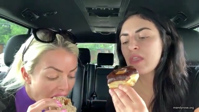 Gibsons_Donuts_in_Memphis_TN21_WWE_Sonya_Deville_Mandy_Rose_Damandyz_Donutz_mp40347.jpg