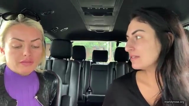 Gibsons_Donuts_in_Memphis_TN21_WWE_Sonya_Deville_Mandy_Rose_Damandyz_Donutz_mp40439.jpg