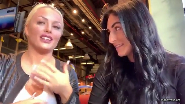 HOLAAAA_2121_Bogota2C_Colombia_WWE_Mandy_Rose_Sonya_Deville_Damandyz_Donutz_mp40009.jpg