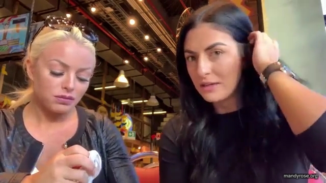 HOLAAAA_2121_Bogota2C_Colombia_WWE_Mandy_Rose_Sonya_Deville_Damandyz_Donutz_mp40195.jpg