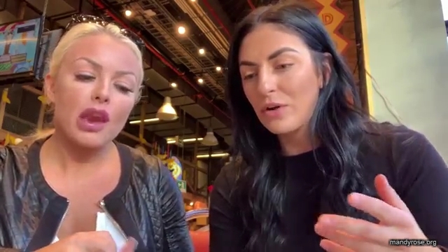 HOLAAAA_2121_Bogota2C_Colombia_WWE_Mandy_Rose_Sonya_Deville_Damandyz_Donutz_mp40197.jpg