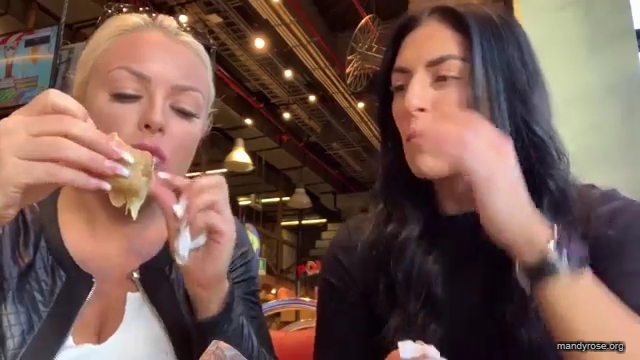 HOLAAAA_2121_Bogota2C_Colombia_WWE_Mandy_Rose_Sonya_Deville_Damandyz_Donutz_mp40215.jpg