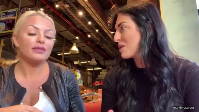 HOLAAAA_2121_Bogota2C_Colombia_WWE_Mandy_Rose_Sonya_Deville_Damandyz_Donutz_mp40284.jpg