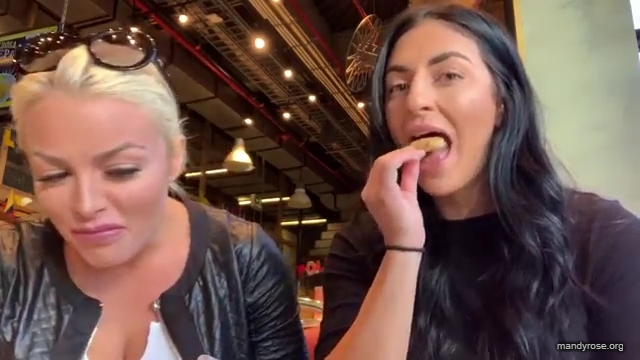 HOLAAAA_2121_Bogota2C_Colombia_WWE_Mandy_Rose_Sonya_Deville_Damandyz_Donutz_mp40291.jpg