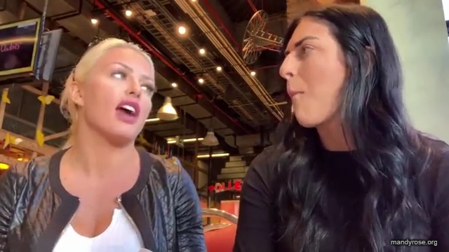 HOLAAAA_2121_Bogota2C_Colombia_WWE_Mandy_Rose_Sonya_Deville_Damandyz_Donutz_mp40293.jpg