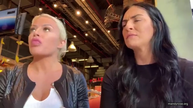HOLAAAA_2121_Bogota2C_Colombia_WWE_Mandy_Rose_Sonya_Deville_Damandyz_Donutz_mp40294.jpg