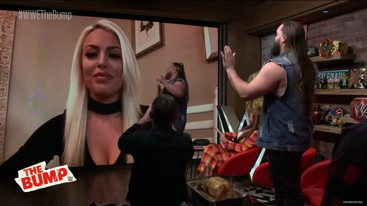 Heavy_Machinery_talk_28and_devour29_turkey_live_on_the_internet__WWE27s_The_Bump2C_Nov__202C_2019_mp40029.jpg