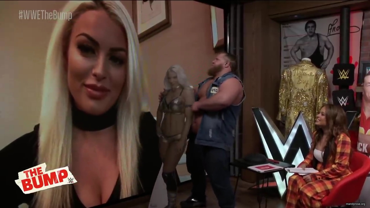 Heavy_Machinery_talk_28and_devour29_turkey_live_on_the_internet__WWE27s_The_Bump2C_Nov__202C_2019_mp40054.jpg