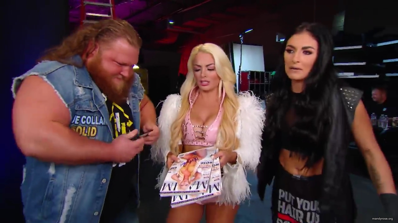 Heavy_Machinery_talk_28and_devour29_turkey_live_on_the_internet__WWE27s_The_Bump2C_Nov__202C_2019_mp40094.jpg