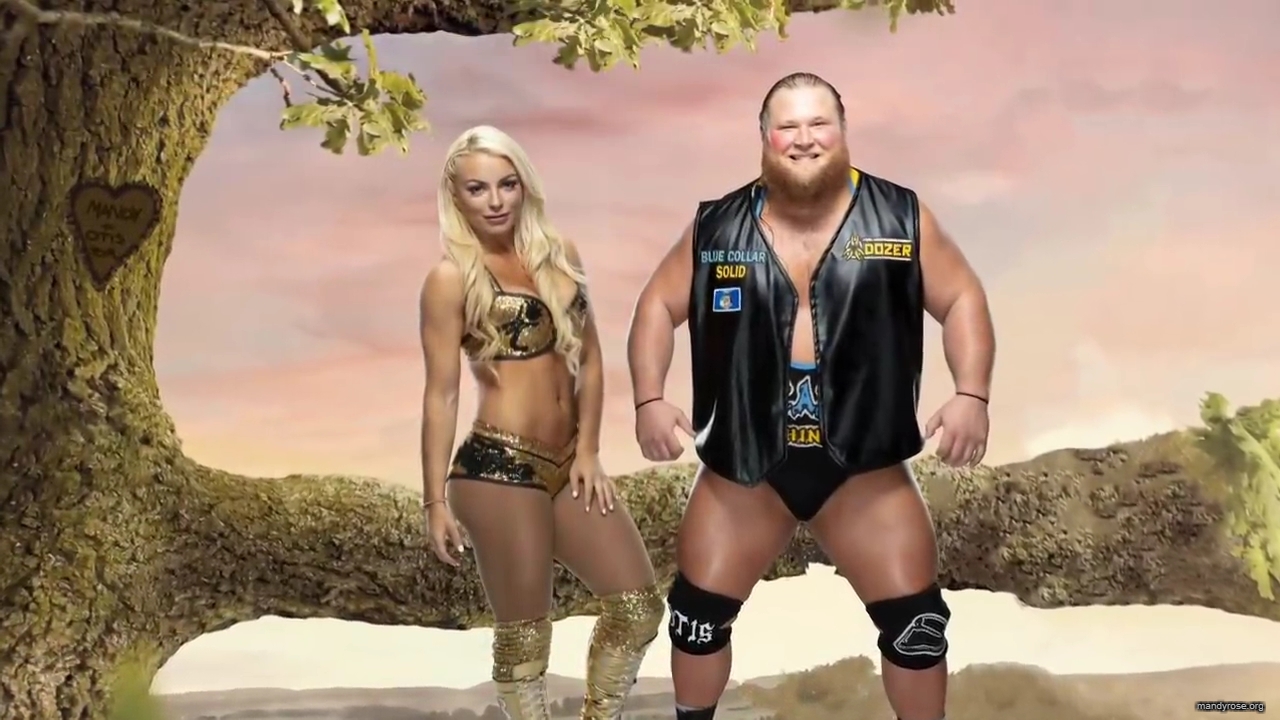 Heavy_Machinery_talk_28and_devour29_turkey_live_on_the_internet__WWE27s_The_Bump2C_Nov__202C_2019_mp40112.jpg