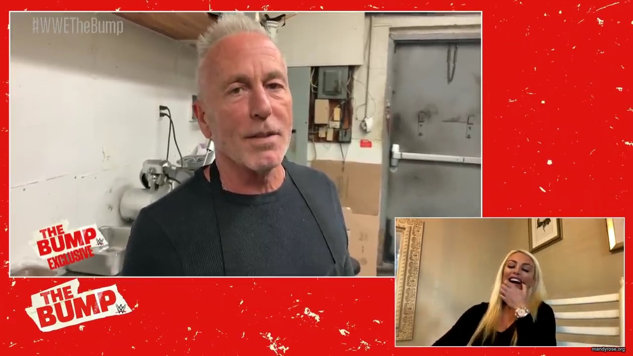 Heavy_Machinery_talk_28and_devour29_turkey_live_on_the_internet__WWE27s_The_Bump2C_Nov__202C_2019_mp40175.jpg