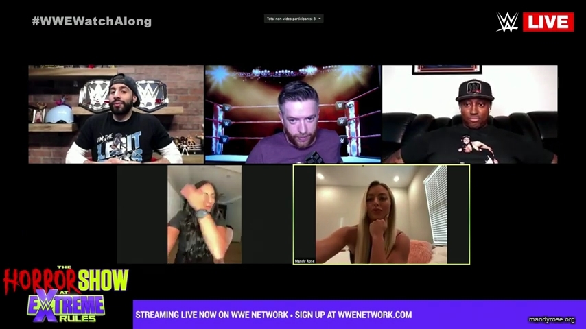 Live_The_Horror_Show_at_WWE_Extreme_Rules_Watch_Along_mp40060.jpg