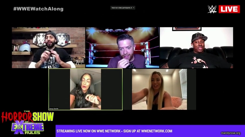 Live_The_Horror_Show_at_WWE_Extreme_Rules_Watch_Along_mp40067.jpg