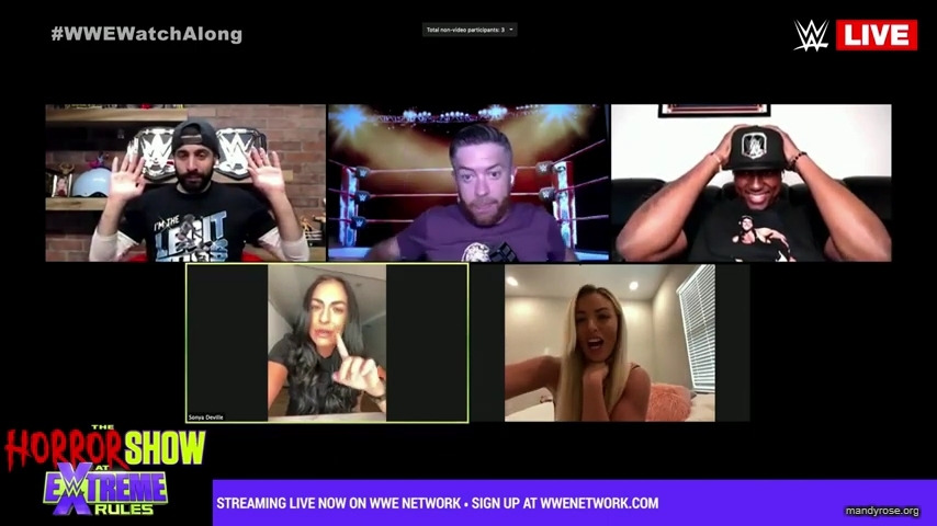 Live_The_Horror_Show_at_WWE_Extreme_Rules_Watch_Along_mp40072.jpg