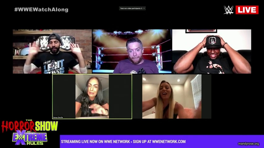 Live_The_Horror_Show_at_WWE_Extreme_Rules_Watch_Along_mp40075.jpg