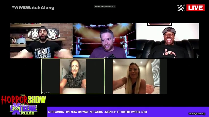 Live_The_Horror_Show_at_WWE_Extreme_Rules_Watch_Along_mp40086.jpg