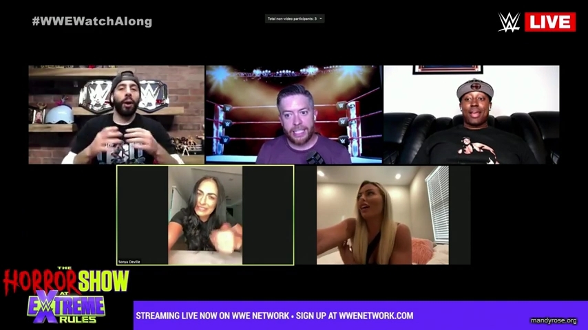 Live_The_Horror_Show_at_WWE_Extreme_Rules_Watch_Along_mp40105.jpg