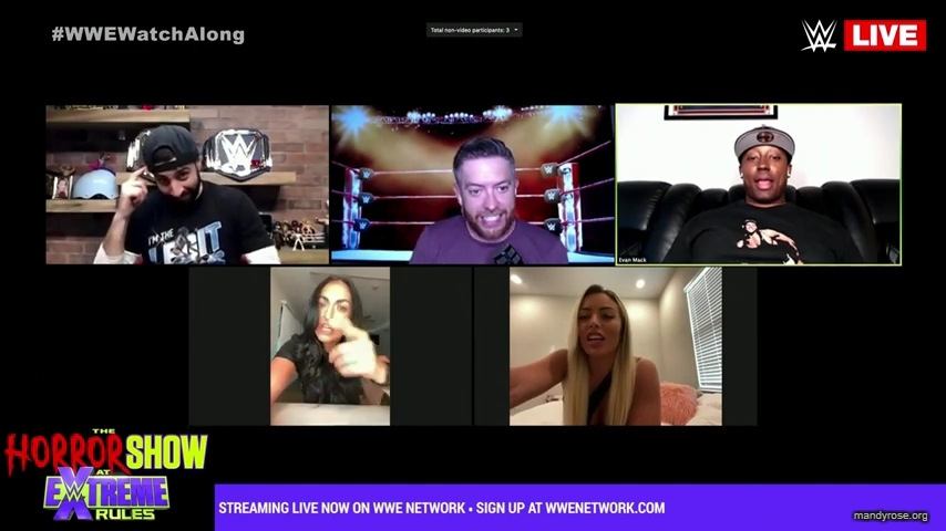 Live_The_Horror_Show_at_WWE_Extreme_Rules_Watch_Along_mp40107.jpg