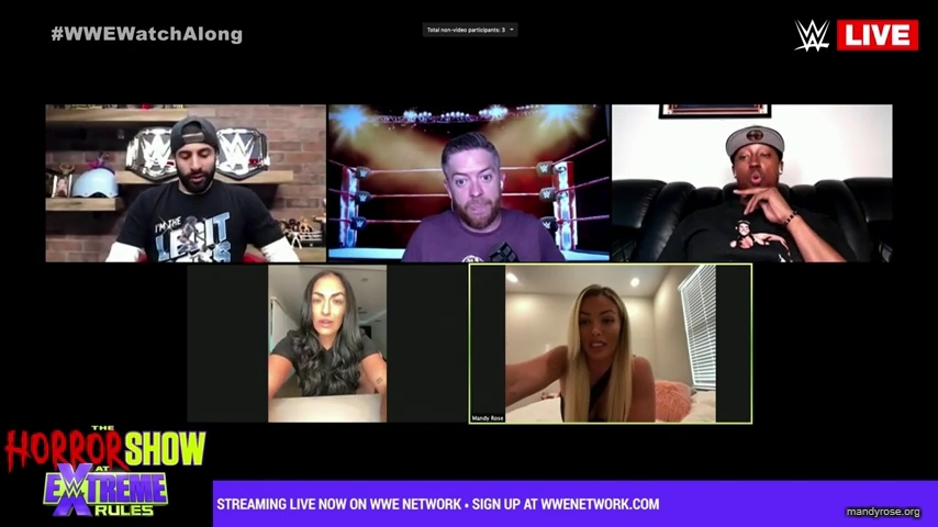 Live_The_Horror_Show_at_WWE_Extreme_Rules_Watch_Along_mp40118.jpg